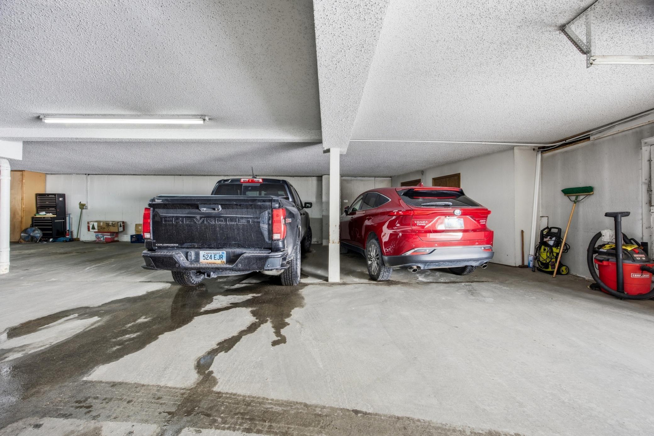 326 10th Avenue South, Unit 2 Fargo, ND 58103 - Photo 29 of 36