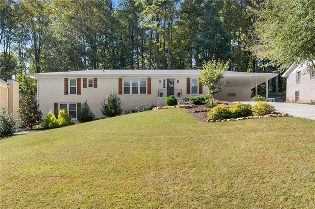 $595,000 | 1701 Smithwood Drive, Marietta, GA 30062