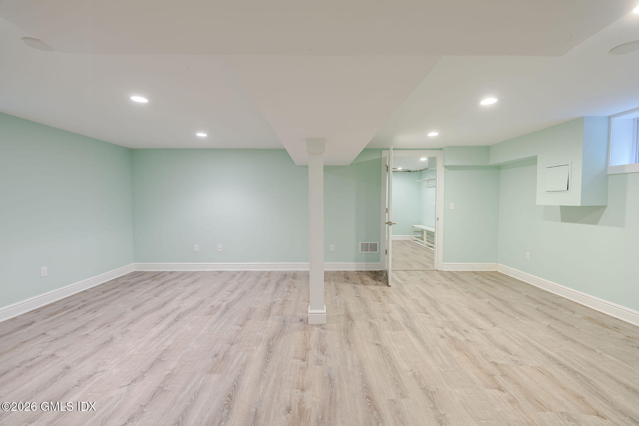 395 Taconic Road Greenwich, CT 06831 - Photo 13 of 18 2E0A9558