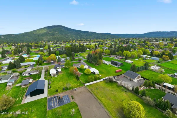$1,300,000 | 7007 North Davenport Street, Dalton Gardens, ID 83815