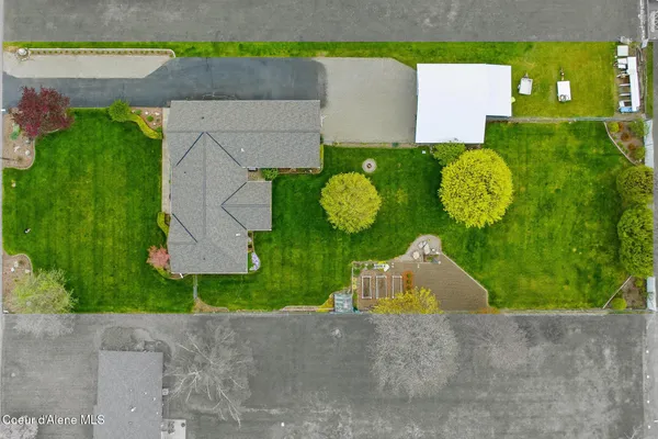 $1,300,000 | 7007 North Davenport Street, Dalton Gardens, ID 83815