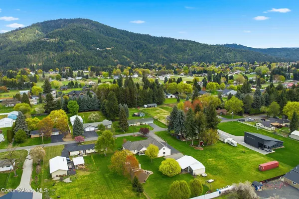 $1,300,000 | 7007 North Davenport Street, Dalton Gardens, ID 83815
