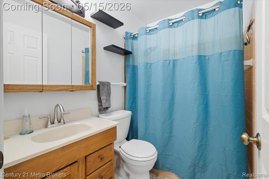 5457 North Seymour Road Flushing, MI 48433 - Photo 24 of 43