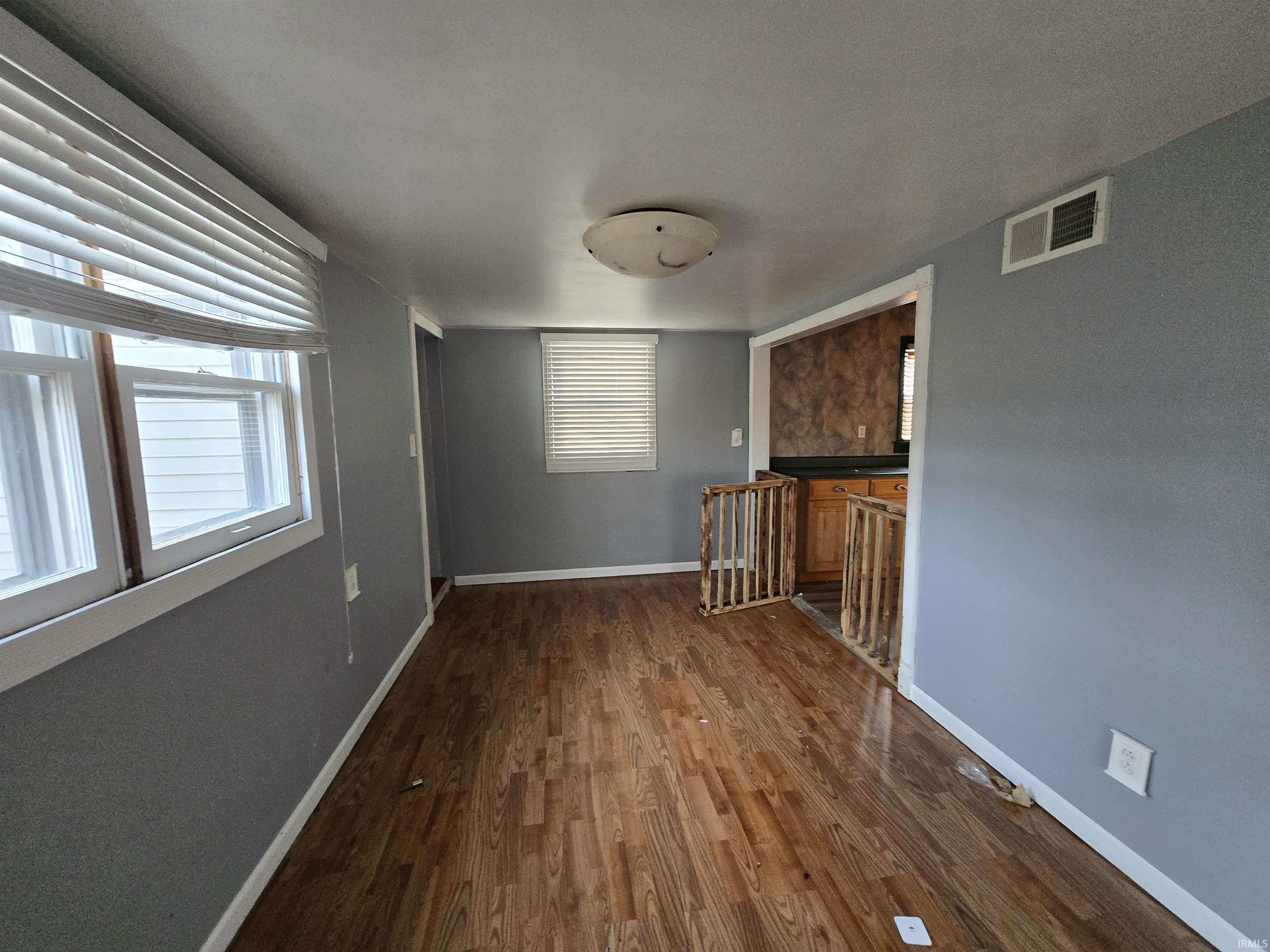 1228 East 3rd Street Mount Vernon, IN 47620 - Photo 4 of 22