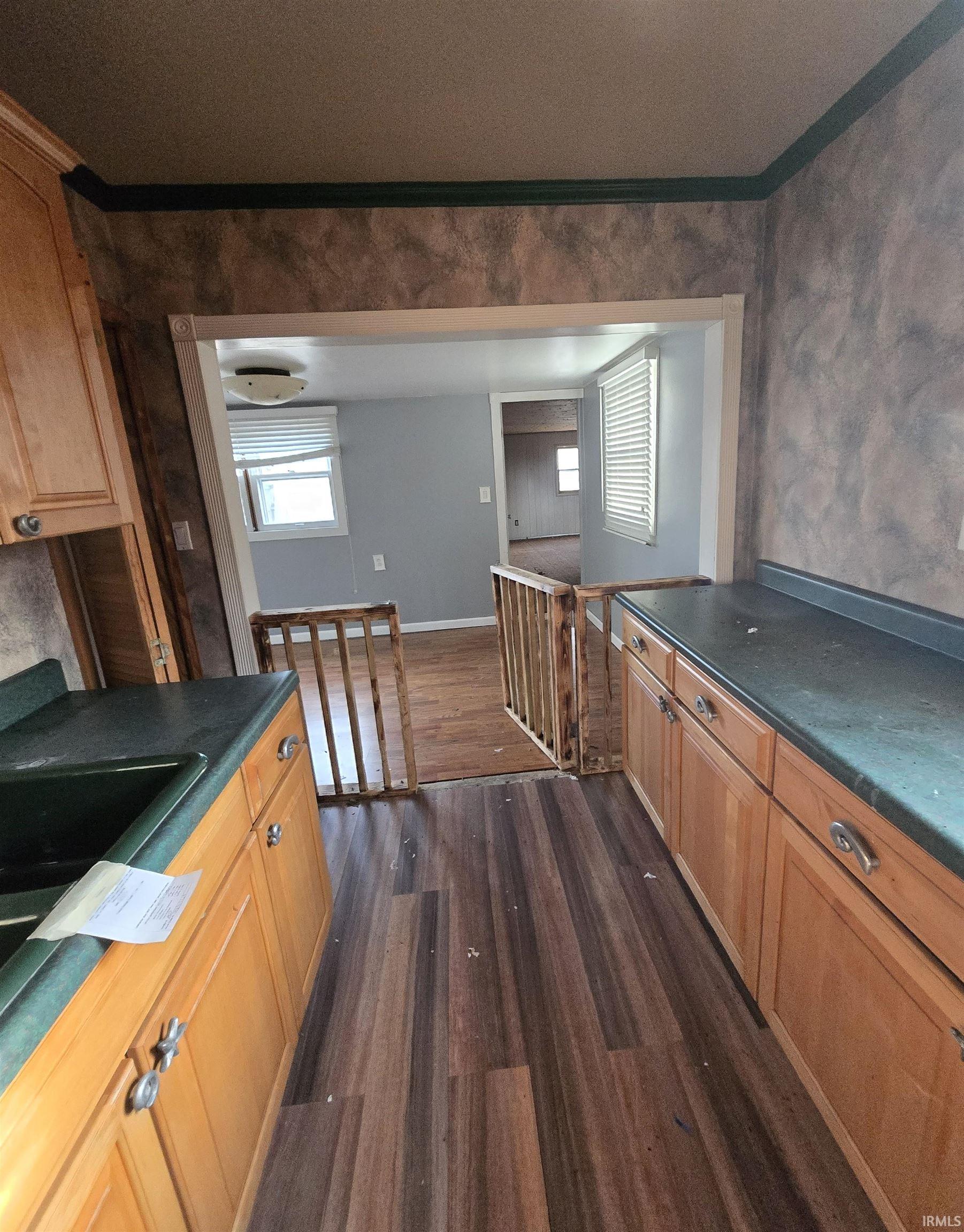1228 East 3rd Street Mount Vernon, IN 47620 - Photo 10 of 22