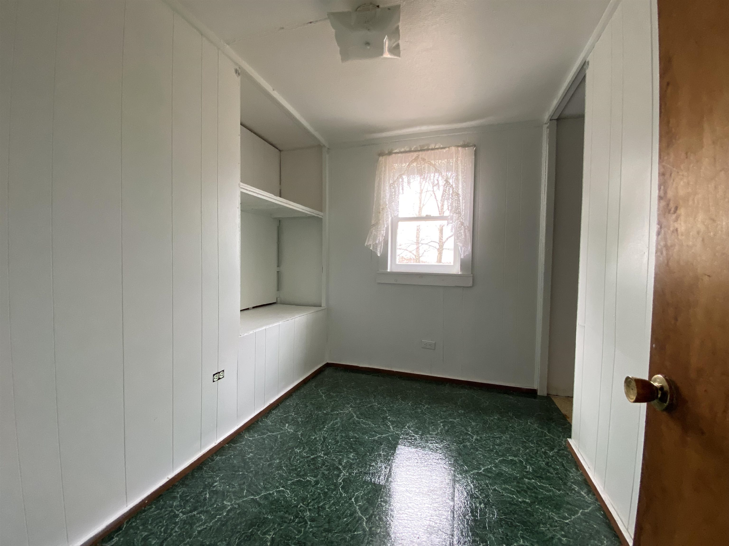 1016 Patton Farm Road Stuarts Draft, VA 24477 - Photo 14 of 20 Gallery Image 14