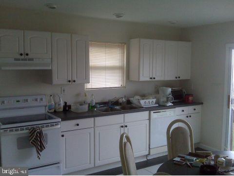 267 Dock Road West Creek, NJ 08092 - Photo 6 of 12 Gallery Image 6