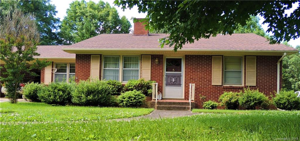 1109 Reepsville Road Lincolnton, NC 28092 - Photo 1 of 29 Gallery Image 1