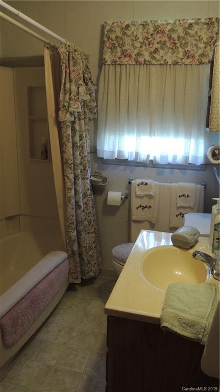 1109 Reepsville Road Lincolnton, NC 28092 - Photo 21 of 29 Gallery Image 21