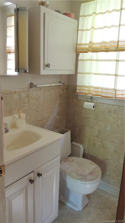 1109 Reepsville Road Lincolnton, NC 28092 - Photo 25 of 29 Gallery Image 25