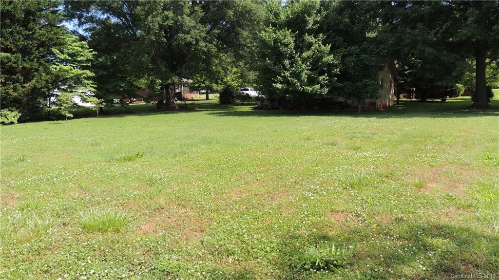 1109 Reepsville Road Lincolnton, NC 28092 - Photo 5 of 29 Gallery Image 5