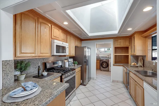 $769,000 | 702 Greenbach Street, Napa, CA 94559