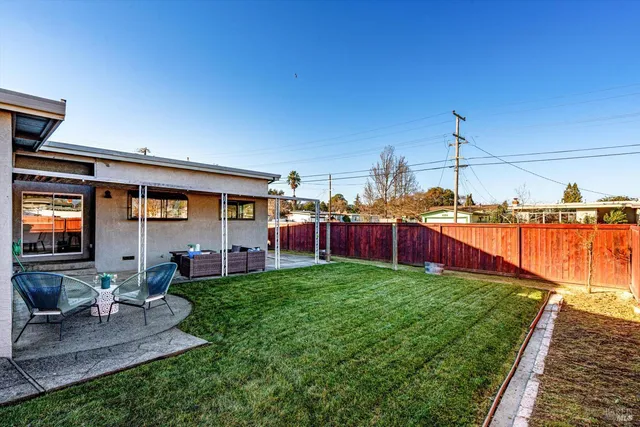 $769,000 | 702 Greenbach Street, Napa, CA 94559