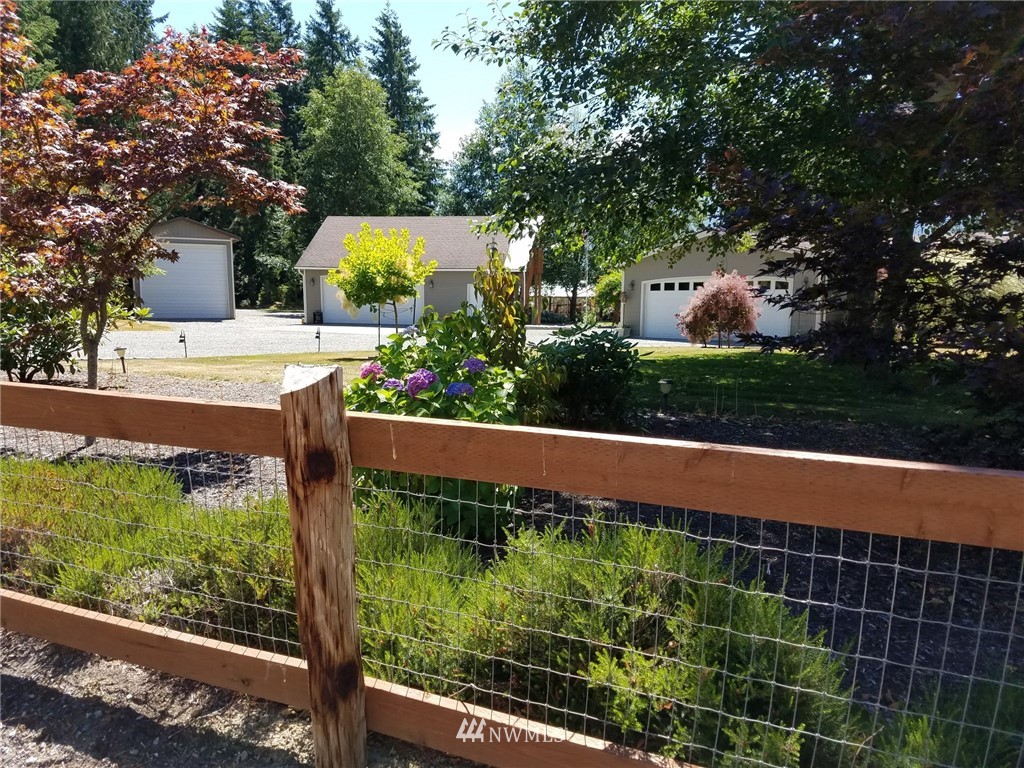39882 Maple Tree Lane Concrete, WA 98237 - Photo 2 of 25 Gallery Image 2