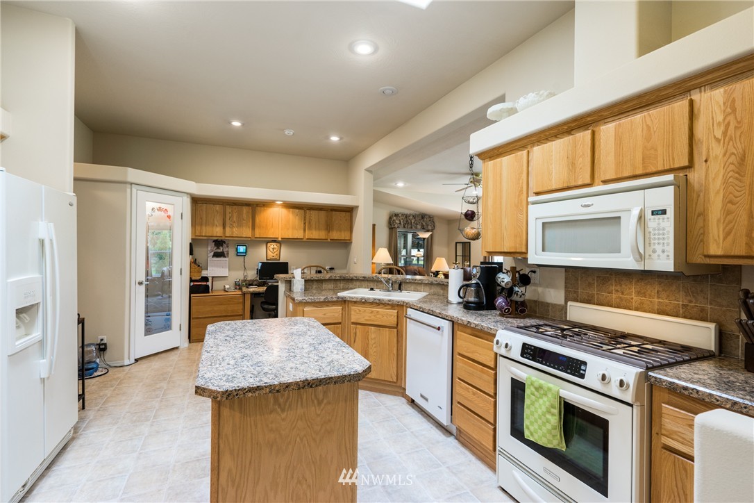 39882 Maple Tree Lane Concrete, WA 98237 - Photo 3 of 25 Gallery Image 3
