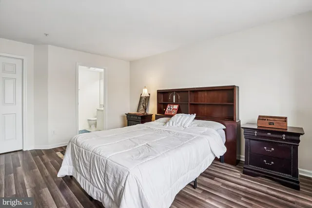 $315,000 | 10998 Koman Circle, Unit 204, Manassas, VA 20109