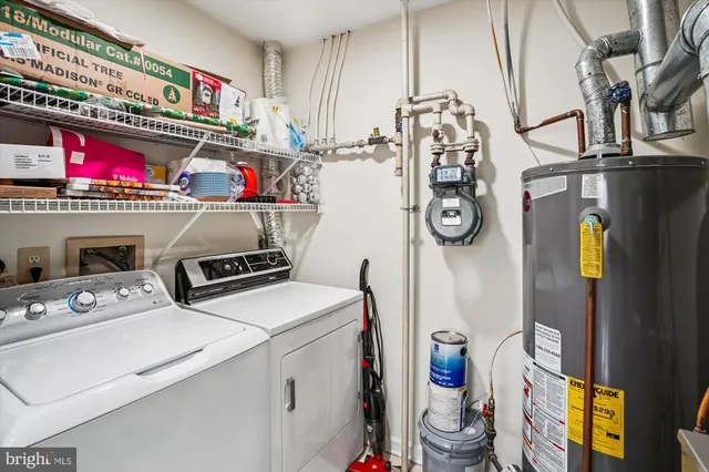 $315,000 | 10998 Koman Circle, Unit 204, Manassas, VA 20109