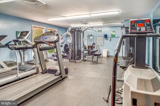 $315,000 | 10998 Koman Circle, Unit 204, Manassas, VA 20109