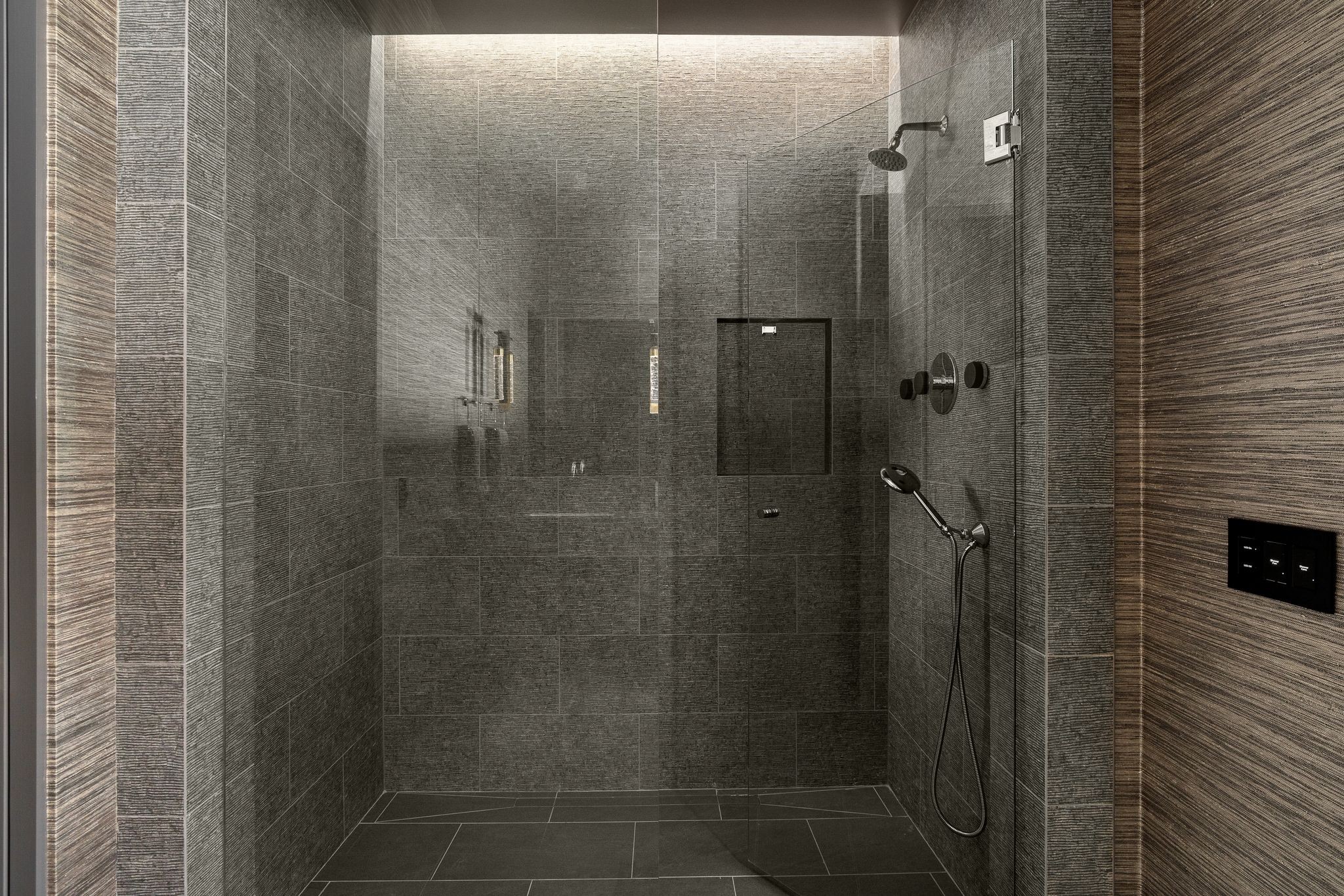 8520 Saundersville Road Mount Juliet, TN 37122 - Photo 58 of 70 a bathroom with a shower