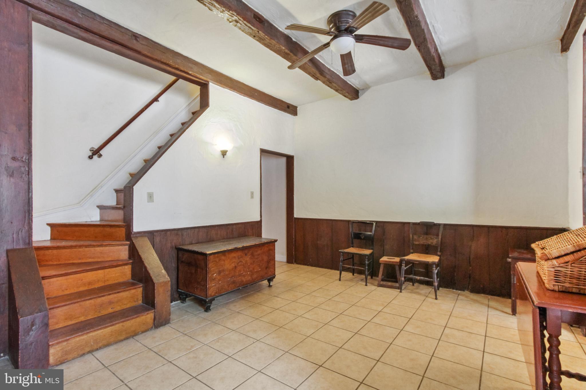 427 South George Street York, PA 17401 - Photo 13 of 36