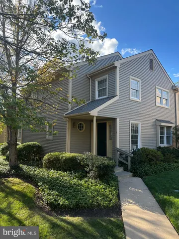 $799,900 | 6 Wingstone Lane, Devon, PA 19333