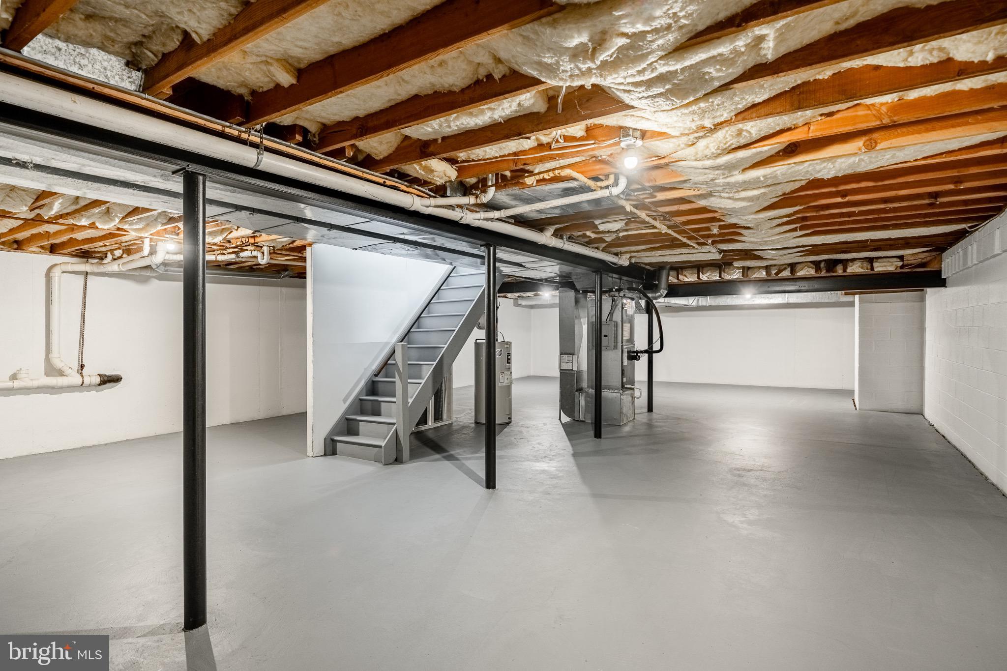 6 Wingstone Lane Devon, PA 19333 - Photo 32 of 38 Spacious, versatile basement.