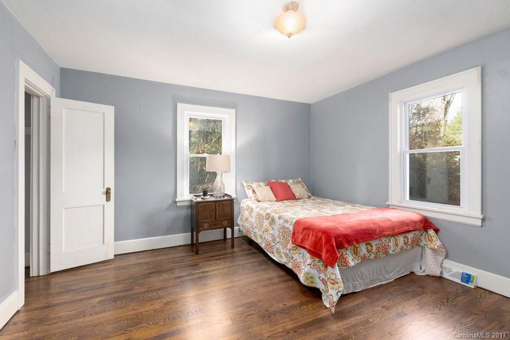 20 Bell Road Asheville, NC 28805 - Photo 15 of 24 Gallery Image 15