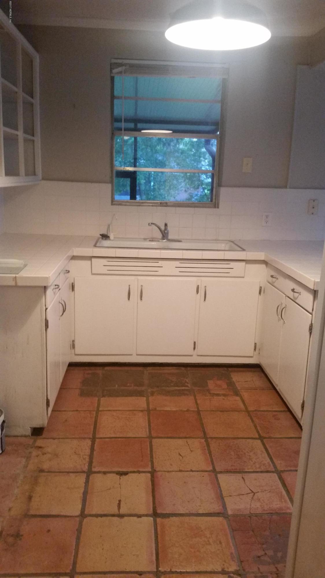 5532 Stetson Road Jacksonville, FL 32207 - Photo 3 of 9 20170831_172706