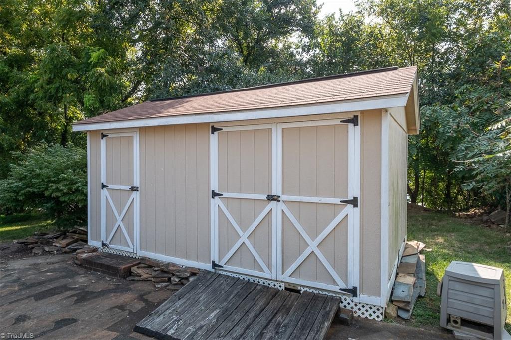113 Gwyn Avenue Elkin, NC 28621 - Photo 37 of 39 Storage building located at the end of the driveway.