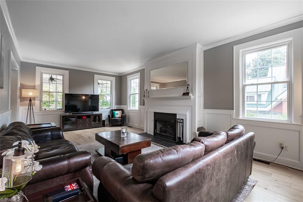 113 Gwyn Avenue Elkin, NC 28621 - Photo 8 of 39 Another view of the living room.