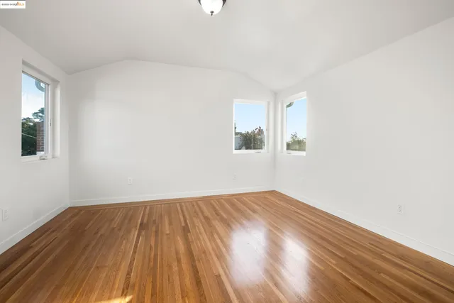 $6,250 | 510 Pomona Avenue, Albany, CA 94706