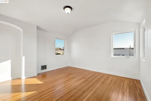 $6,250 | 510 Pomona Avenue, Albany, CA 94706