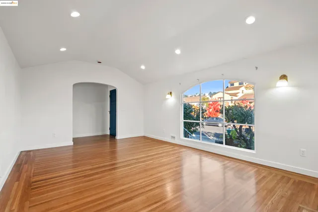 $6,250 | 510 Pomona Avenue, Albany, CA 94706