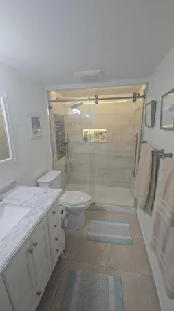 $2,900 | 605 Sombrero Beach Road, Unit 203, Marathon, FL 33050