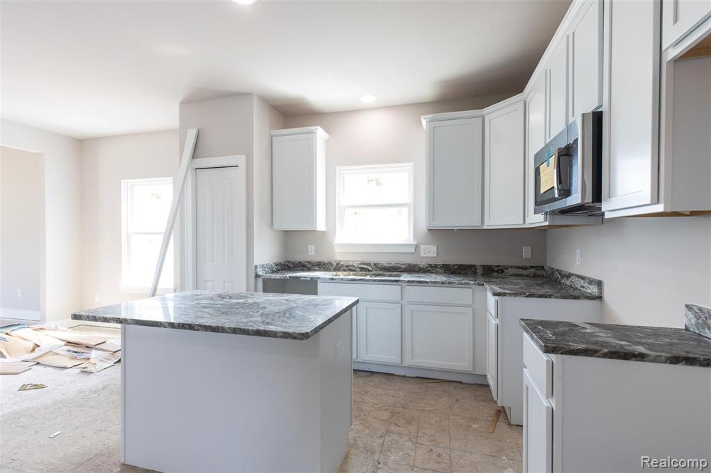 841 Ridge Road South Canton, MI 48188 - Photo 19 of 32