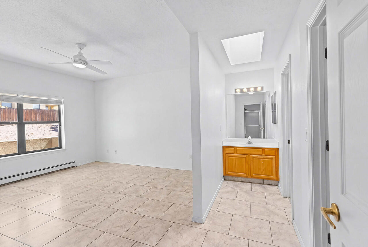 3201 Oakmount Drive Southeast Rio Rancho, NM 87124 - Photo 13 of 25 Gallery Image 13
