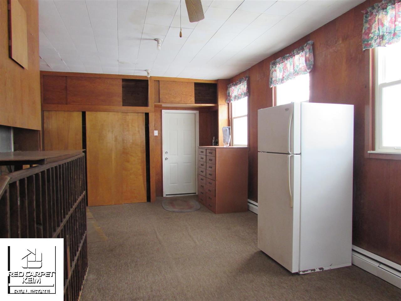 6115 North Gale Road Davison, MI 48423 - Photo 3 of 27 50065579-2.JPG