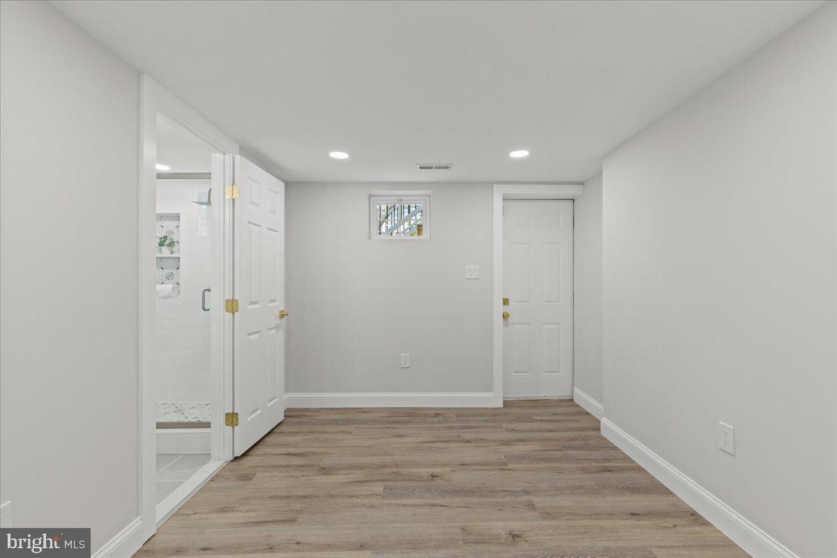 1705 Corwin Drive Silver Spring, MD 20910 - Photo 33 of 38 a view of an empty room