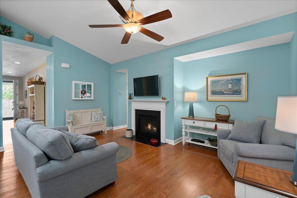 205 Overcup Loop Summerville, SC 29486 - Photo 5 of 53 05-SNY08991_1