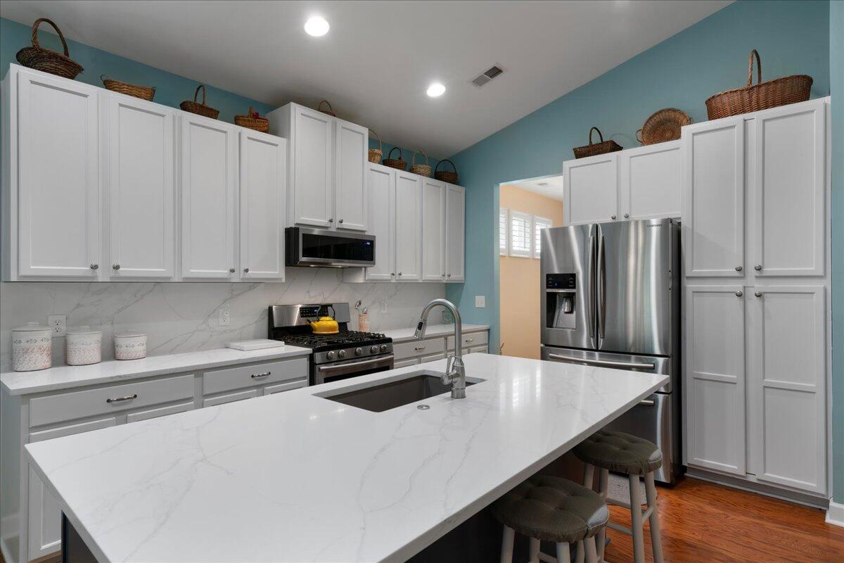 205 Overcup Loop Summerville, SC 29486 - Photo 9 of 53 09-SNY09024