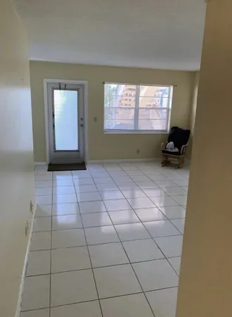 $1,500 | 74 Sheffield North, Unit 74, West Palm Beach, FL 33417