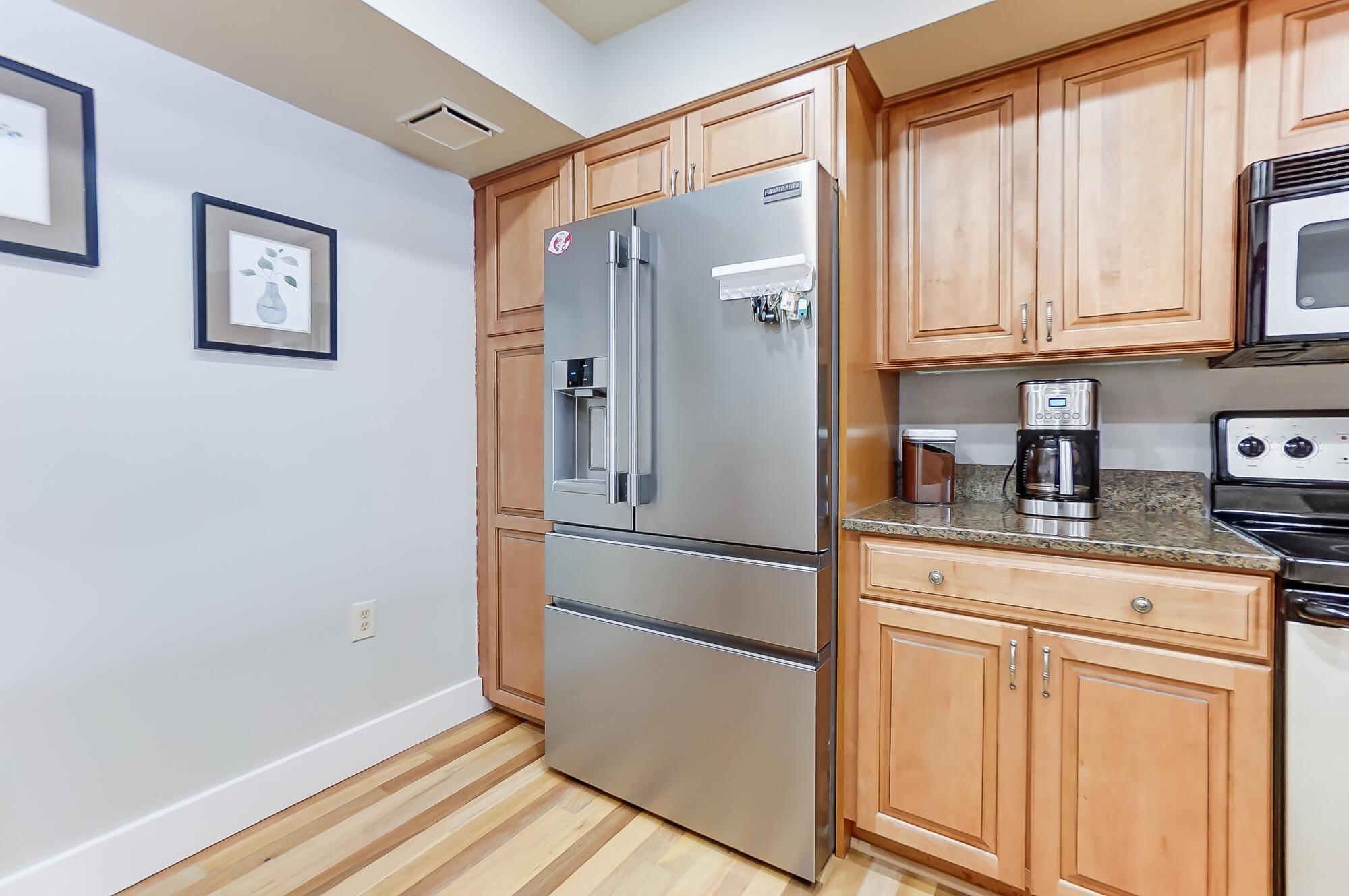 1 Riverside Place, Unit 106 Covington, KY 41011 - Photo 7 of 45 Gallery Image 7