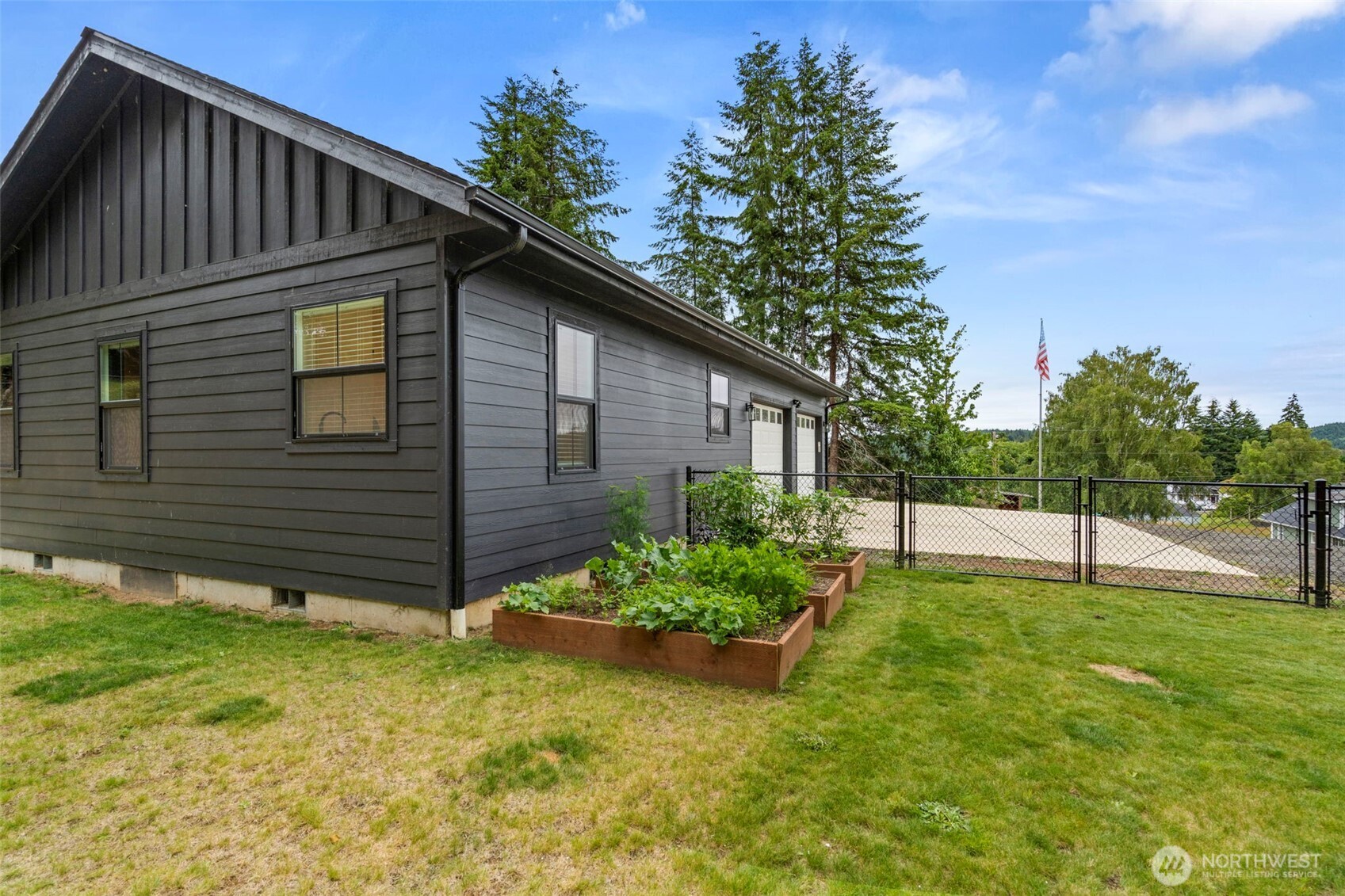 763 Harrison Avenue Raymond, WA 98577 - Photo 27 of 31