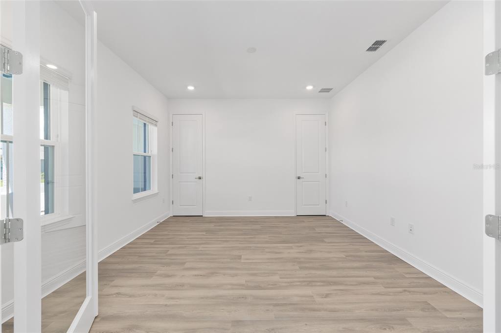 10211 Southwest 82nd Place Road Ocala, FL 34481 - Photo 25 of 37 Gallery Image 25