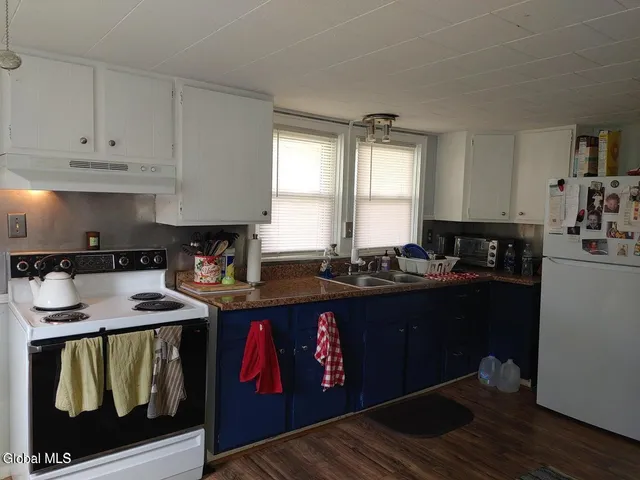 $1,100 | 2001 State Highway 9N, Unit 1, Ticonderoga, NY 12883