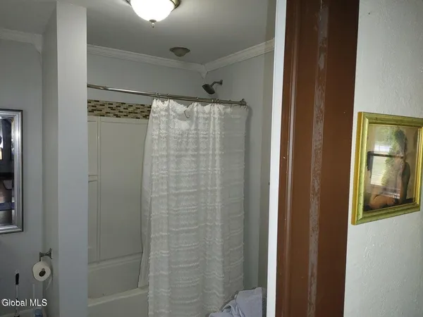 $1,100 | 2001 State Highway 9N, Unit 1, Ticonderoga, NY 12883
