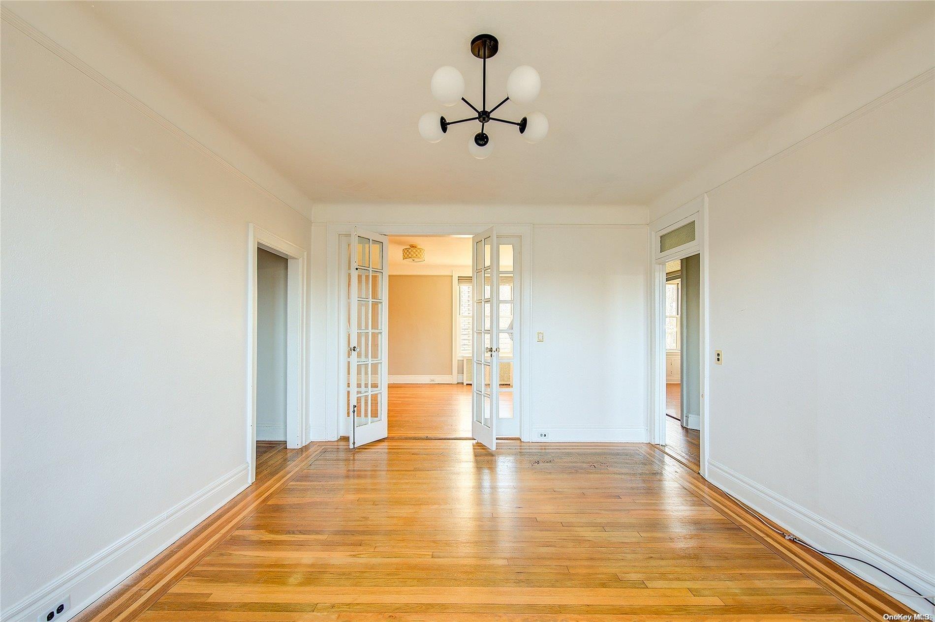 35-21 80th Street, Unit 52 Queens, NY 11372 - Photo 4 of 16 Gallery Image 4