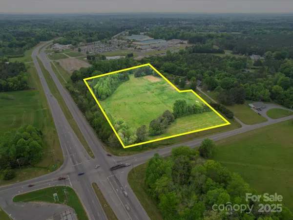 $600,000 | 1930 Cold Springs Road, Concord, NC 28025