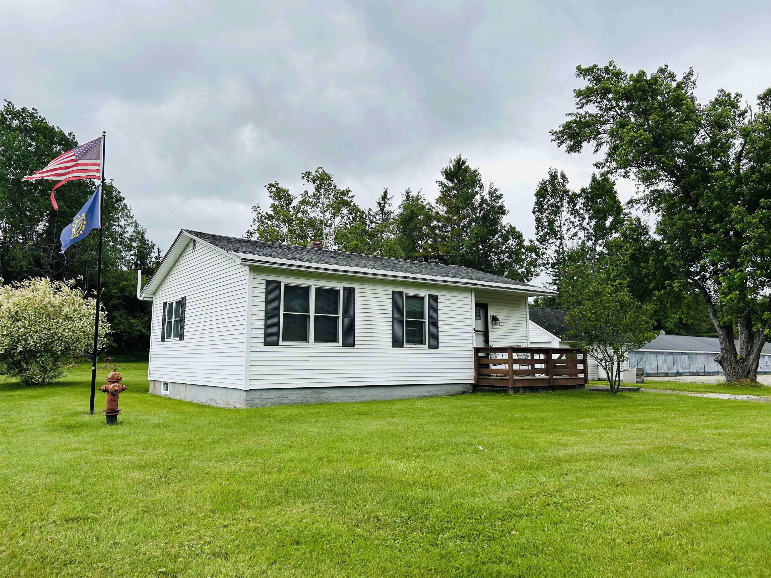 3 White Road Colebrook, NH 03576 - Photo 4 of 34