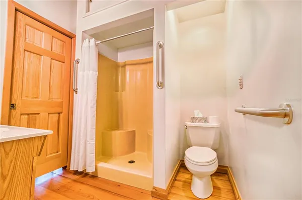 $1,150,000 | 123 Mason Lake Court, Hawthorne, FL 32640